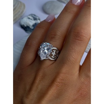 Elegant Design 925 Sterling Silver Beryl Ring Size 8