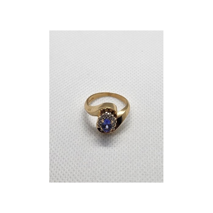 14K YELLOW GOLD TANZANITE & DIAMONDS RING  SIZE 5