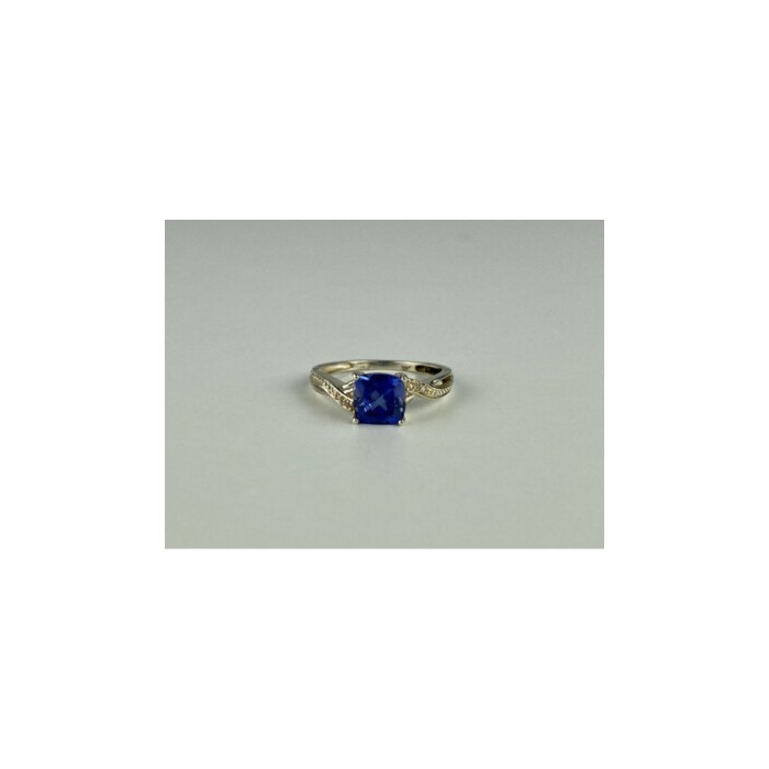 925 STERLING SILVER IOLITE & CZ RING SIZE 6.75