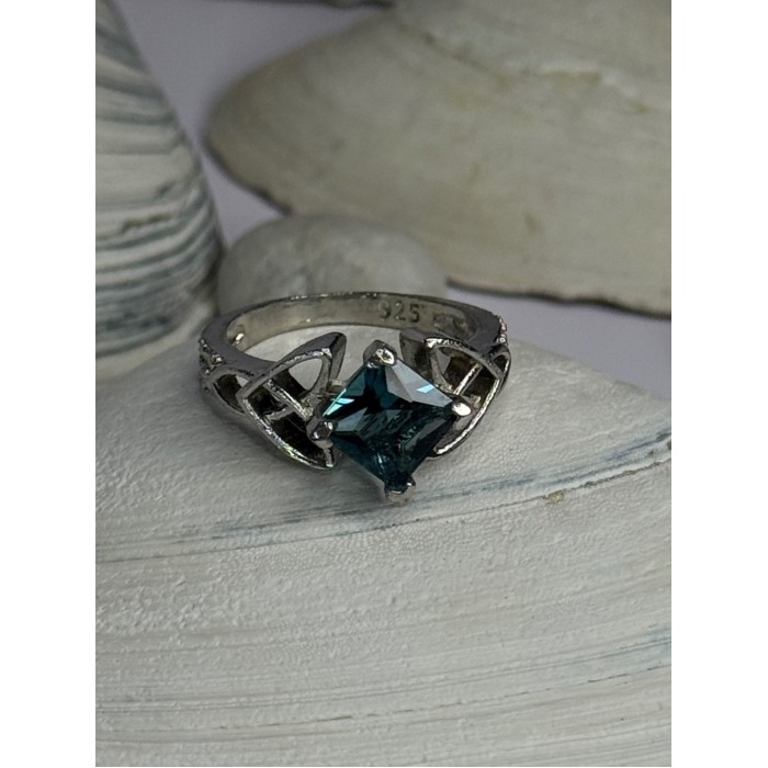 925 Sterling Silver Aquamarine Ring Size 6