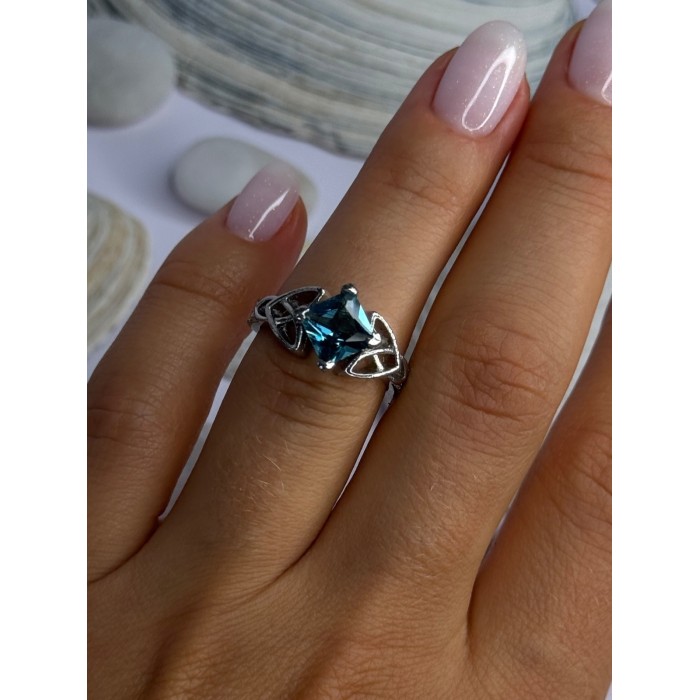 925 Sterling Silver Aquamarine Ring Size 6