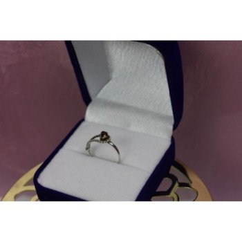 925 Sterling Silver Garnet Ring Size 5.5