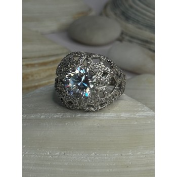 Shiny 925 Sterling Silver Cz Ring Size 9