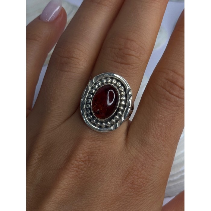 Vintage Design 925 Sterling Silver Amber Ring Size 9