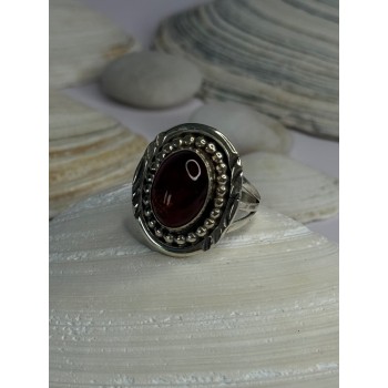 Vintage Design 925 Sterling Silver Amber Ring Size 9