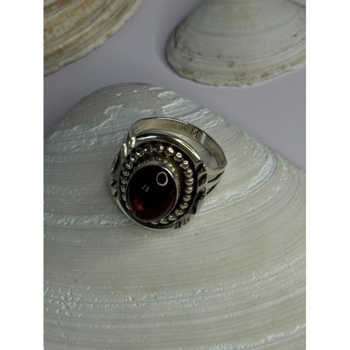 Vintage Design 925 Sterling Silver Amber Ring Size 9