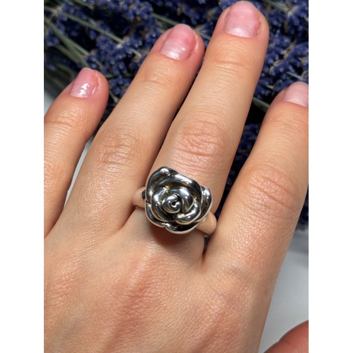 925 Sterling Silver Rose Ring Size 7