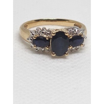 14K YELLOW GOLD SAPPHIRE & DIAMOND RING  SIZE 5