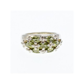 925 Sterling Silver Peridot Ring Size 7