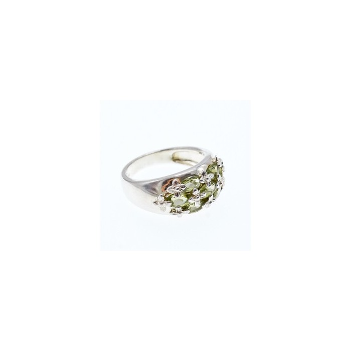 925 Sterling Silver Peridot Ring Size 7