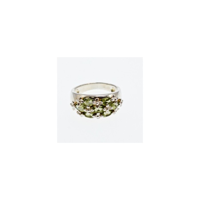 925 Sterling Silver Peridot Ring Size 7