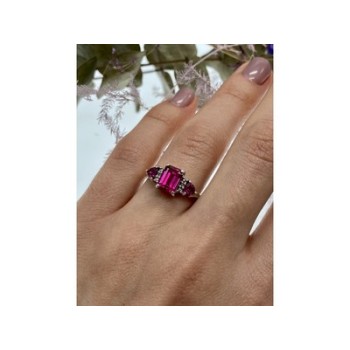925 Sterling Silver Pink Topaz Ring Size 7