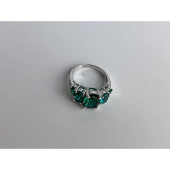 925 Sterling Silver Green CZ Ring Size 8