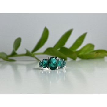 925 Sterling Silver Green CZ Ring Size 8