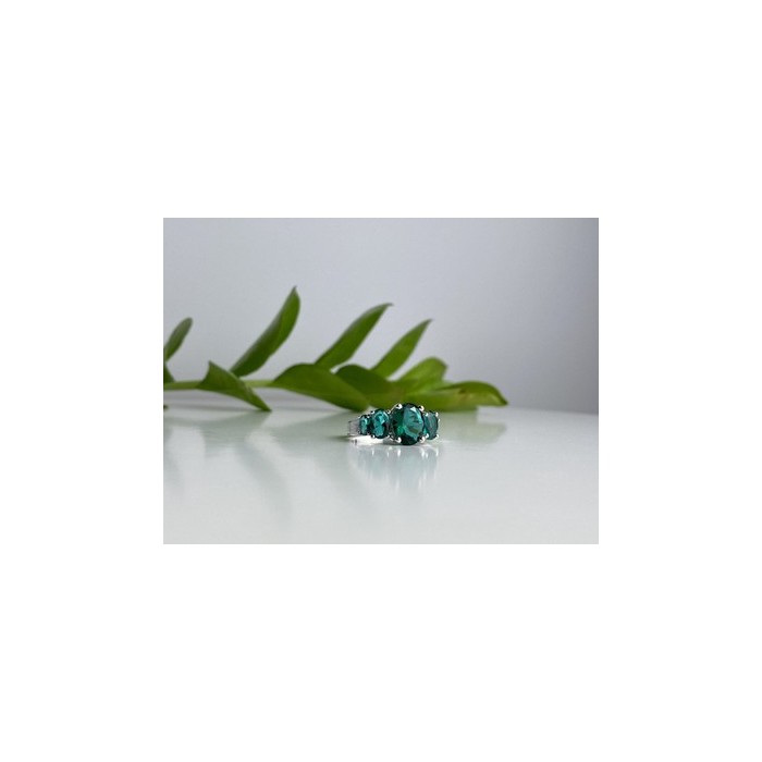 925 Sterling Silver Green CZ Ring Size 8