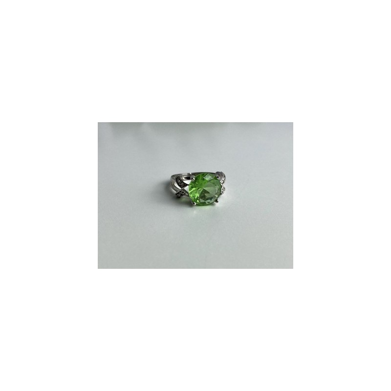 925 Sterling Silver CZ Ring Size 7