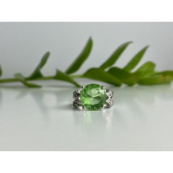 925 Sterling Silver CZ Ring Size 7