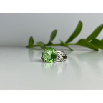 925 Sterling Silver CZ Ring Size 7