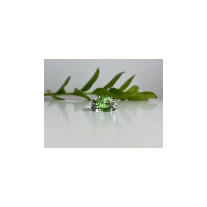 925 Sterling Silver CZ Ring Size 7