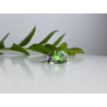 925 Sterling Silver CZ Ring Size 7