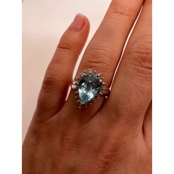 14K WHITE GOLD TOPAZ & DIAMONDS RING  SIZE 6