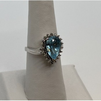 14K WHITE GOLD TOPAZ & DIAMONDS RING  SIZE 6