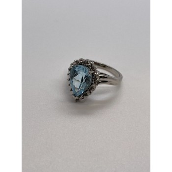 14K WHITE GOLD TOPAZ & DIAMONDS RING  SIZE 6