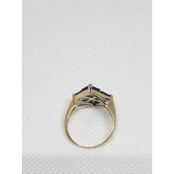 10K YELLOW GOLD & TOPAZ RING  SIZE 5