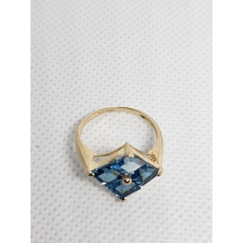 10K YELLOW GOLD & TOPAZ RING  SIZE 5