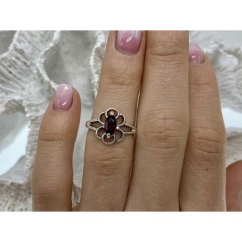 925 Sterling Silver Almandine Ring Size 5.5