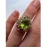 14K YELLOW GOLD  & PERIDOT RING  SIZE 4.5