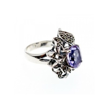 925 Sterling Silver Amethyst & Marcasites Ring Size 7