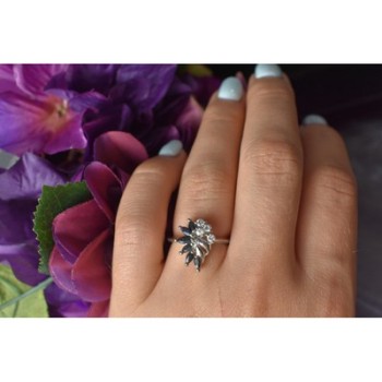 925 Sterling Silver Dark Blue Spinel & CZ Ring Size 6.5