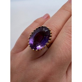 14K YELLOW GOLD & AMETHYST RING  SIZE 5.5