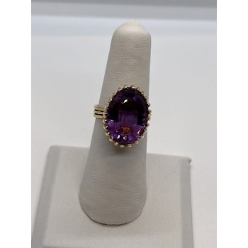 14K YELLOW GOLD & AMETHYST RING  SIZE 5.5