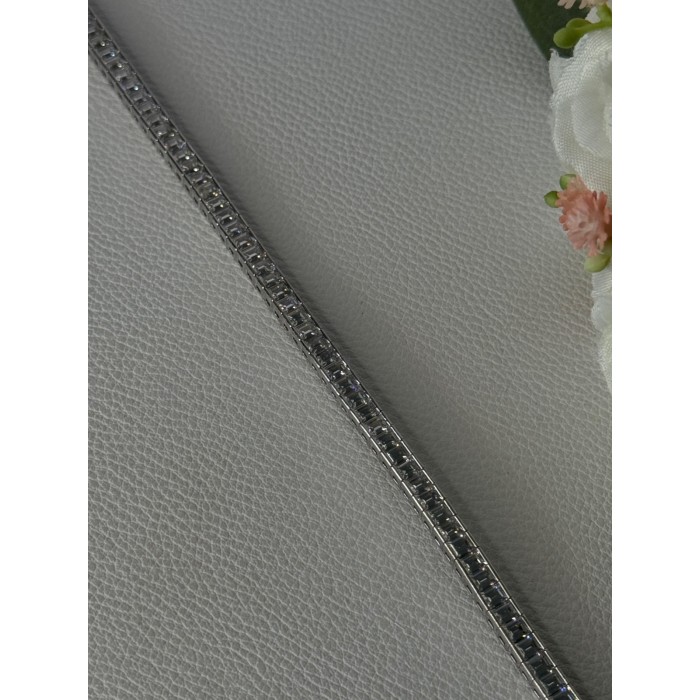 Elegant 925 Sterling Silver CZ Bracelet Length 8 Inch