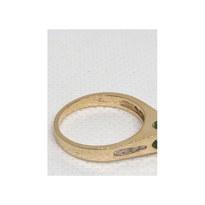 14K YELLOW GOLD EMERALD & DIAMONDS  RING  SIZE 5.5
