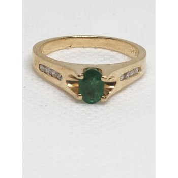 14K YELLOW GOLD EMERALD & DIAMONDS  RING  SIZE 5.5