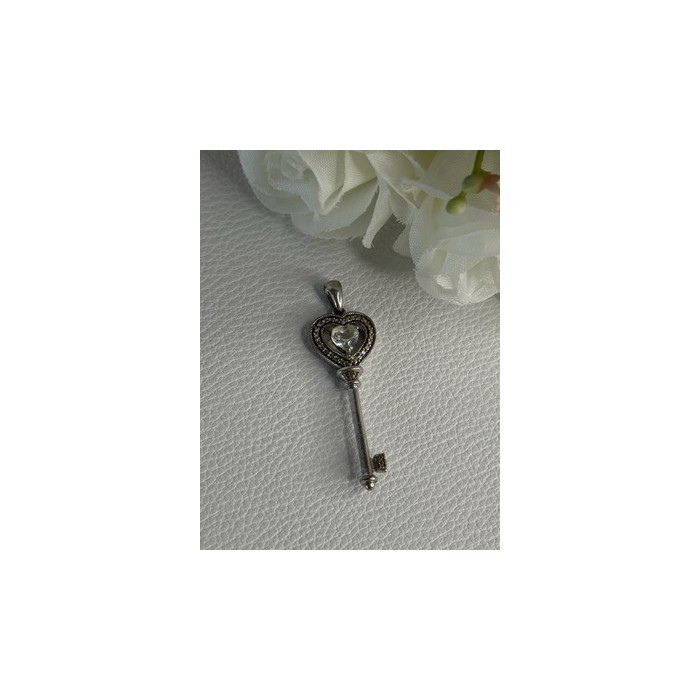 925 Sterling Silver Beryl Love Key Pendant Length 1.60 Inch