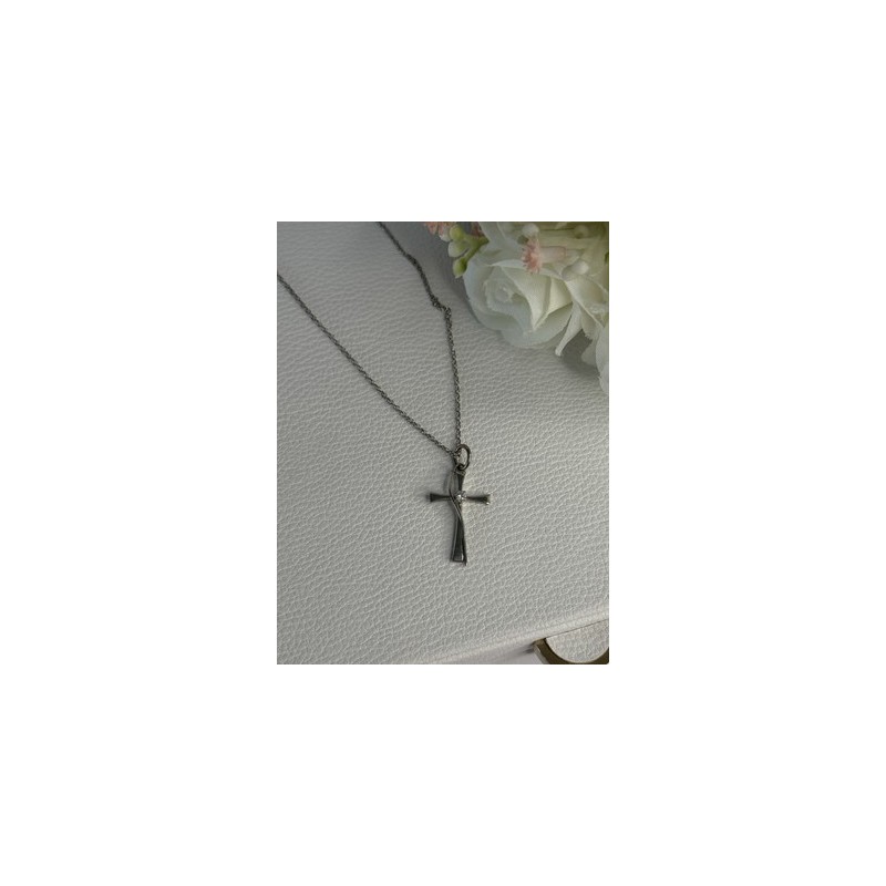 925 Sterling Silver Diamond Cross Necklace Length 20/18 Inch