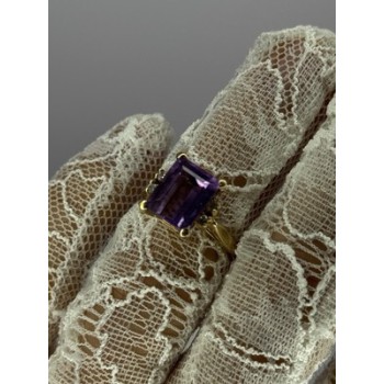 10K YELLOW GOLD AMETHYST & DIAMONDS RING SIZE 6.5