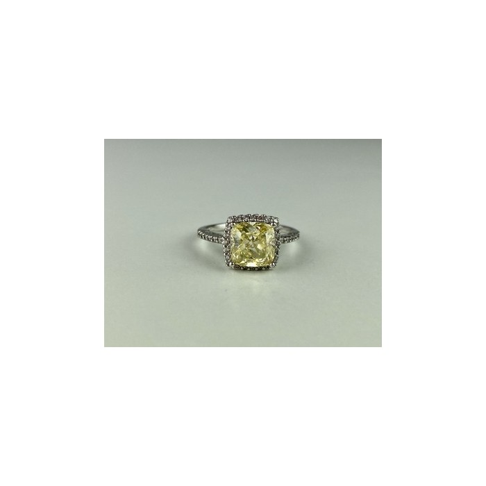 925 Sterling Silver CZ Ring Size 7