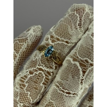 10K YELLOW GOLD BLUE TOPAZ RING SIZE 6.8