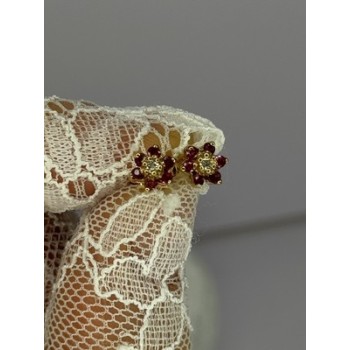 14K YELLOW GOLD RUBY & DIAMONDS FLOWER EARRINGS LENGTH 0.25 INCH