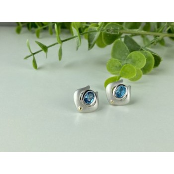 925 STERLING SILVER BLUE TOPAZ STUD EARRINGS