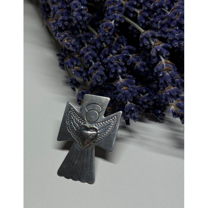 925 Sterling Silver Angel Heart Brooch