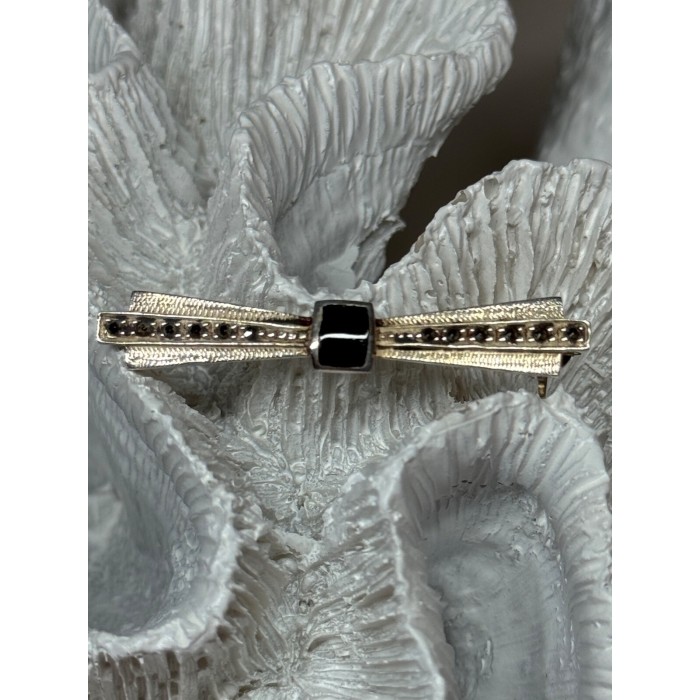 925 Sterling Silver Onyx & Marcasite Brooch Length 1.8 Inch