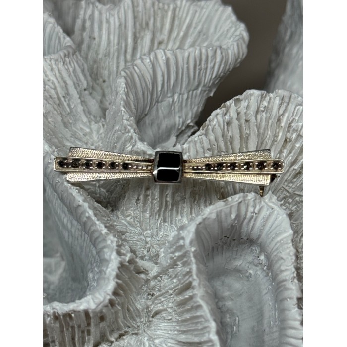 925 Sterling Silver Onyx & Marcasite Brooch Length 1.8 Inch