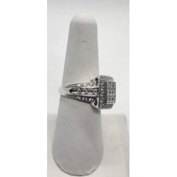 925 Sterling Silver CZ Ring Size 7.5