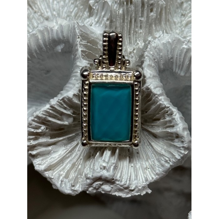 925 Sterling Silver Turquoise Pendant Length 1.3 Inch